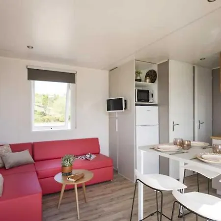 Camping 4 Etoiles - Espace Aquatique - 500m - Ccagefg